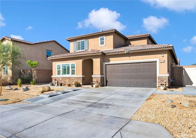 Photo 2 of Single family home for sale at 15458 San Francisco, Victorville, CA 92394 | MLS# HD26200855 | Listing updated on 2026-09-15