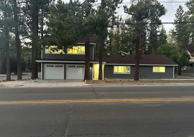 Photo 3 of Single family home for sale at 42532 Fox Farm Rd, Big Bear Lake, CA 92315 | MLS# PTP2606944 | Listing updated on 2026-09-14