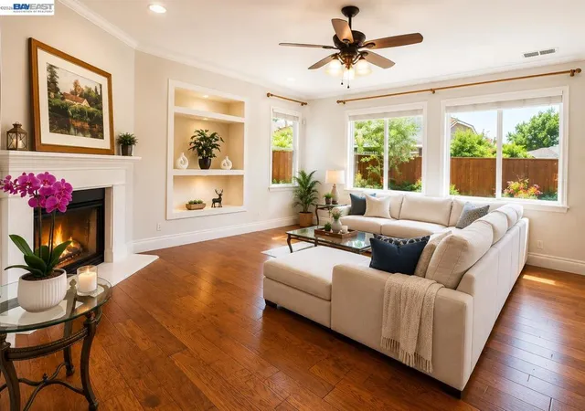 Photo 3 of Sale Pending at 3400 Fallen Oak Dr, Modesto, CA 95355 | MLS# 41148194 | Listing updated on 2026-09-14