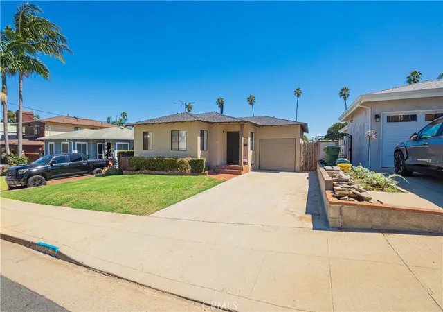 Photo 3 of Single family home for sale at 3424 S Denison, San Pedro, CA 90731 | MLS# SB26196561 | Listing updated on 2026-09-15