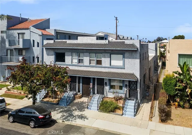 Photo 3 of House for sale at 1059 Gladys, Long Beach, CA 90804 | MLS# PW26200874 | Listing updated on 2026-09-14