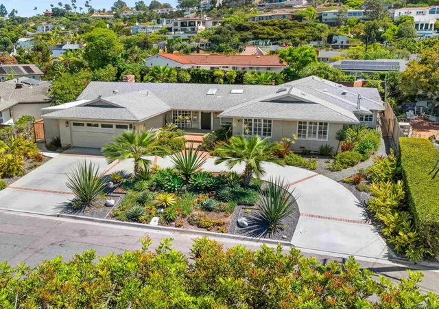 Photo 1 of Single family home for sale at 1121 Via Carolina, La Jolla, CA 92037 | MLS# 260022480SD | Listing updated on 2026-09-14