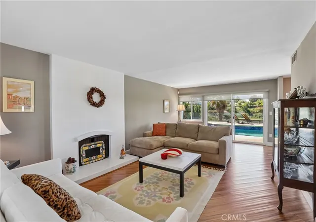 Photo 3 of Single family home for sale at 6954 Verde Ridge Rd, Rancho Palos Verdes, CA 90275 | MLS# SB26191242 | Listing updated on 2026-10-06