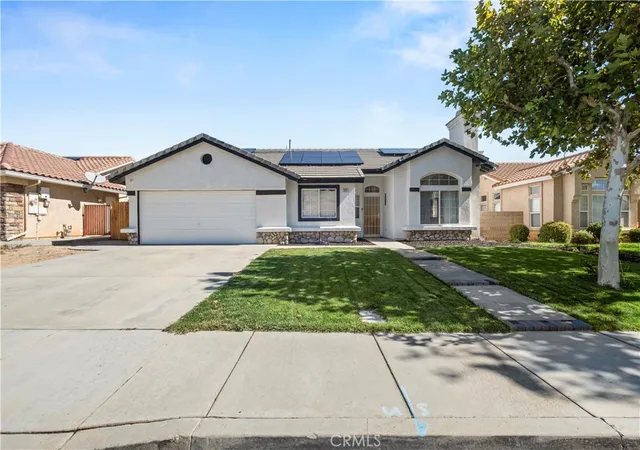 Photo 1 of Single family home for sale at 4141 De Anza, Palmdale, CA 93551 | MLS# CV26200923 | Listing updated on 2026-09-15