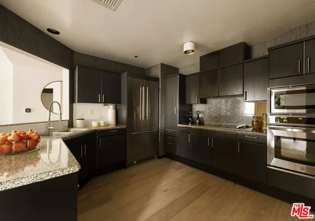 Photo 4 of Condo for sale at 10724 Wilshire Blvd #803, Los Angeles, CA 90024 | MLS# 26987839 | Listing updated on 2026-09-14