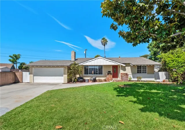 Single family home for sale at 805 S Oakhaven, Anaheim, CA 92804 | MLS# OC26200651