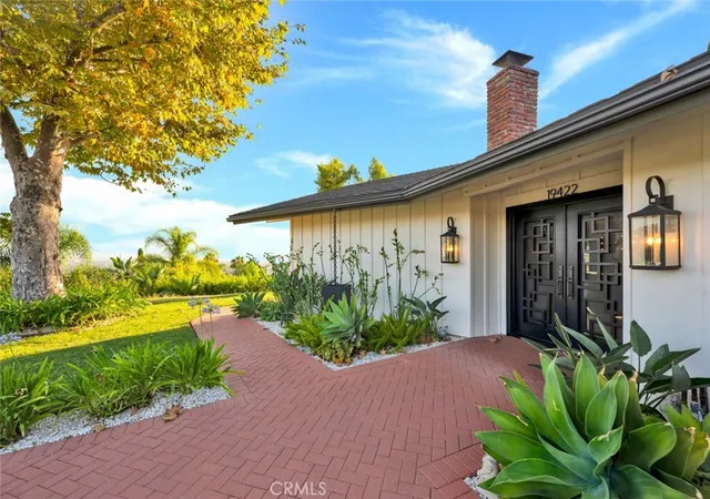 Photo 4 of Single family home for sale at 19422 Holiday Ln, Santa Ana, CA 92705 | MLS# PW26195417 | Listing updated on 2026-09-15