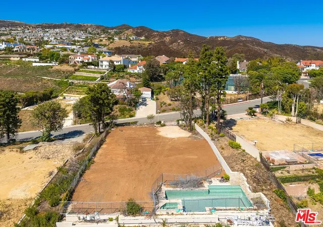 Photo 4 of Land for sale at 16740 Monte Hermoso Dr, Pacific Palisades, CA 90272 | MLS# 26988091 | Listing updated on 2026-09-14