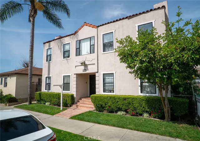 Photo 2 of Multi family home for sale at 1035 Lime Ave, Long Beach, CA 90813 | MLS# OC26200969 | Listing updated on 2026-09-14
