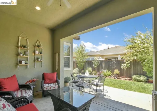Photo 3 of Single family home for sale at 7295 Keyesport Way, Discovery Bay, CA 94505 | MLS# 41148200 | Listing updated on 2026-09-14