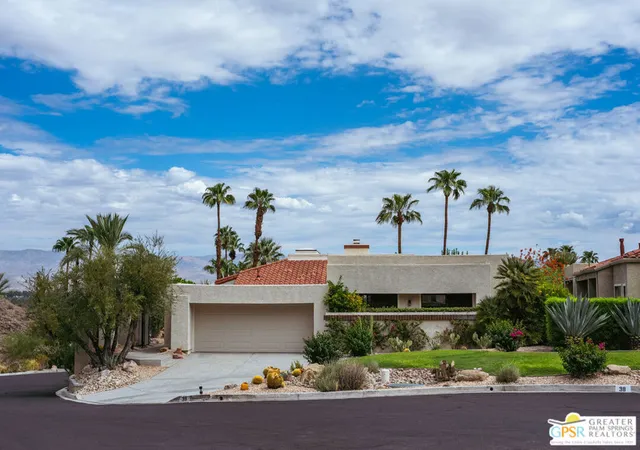 Photo 4 of Single family home for sale at 39 Mirage Cvs Dr, Rancho Mirage, CA 92270 | MLS# 26986733PS | Listing updated on 2026-09-14