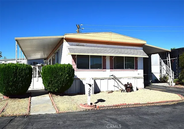 Photo 2 of Manufactured home for sale at 56254 29 Palms Hwy #25, Yucca Valley, CA 92284 | MLS# JT26201061 | Listing updated on 2026-09-14