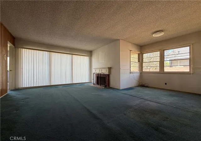 Photo 3 of Single family home for sale at 2625 Knoxville, Long Beach, CA 90815 | MLS# OC26197765 | Listing updated on 2026-09-15