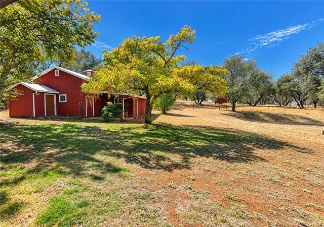Photo 2 of Single family home for sale at 450 Oakvale, Oroville, CA 95966 | MLS# SN26200636 | Listing updated on 2026-09-15