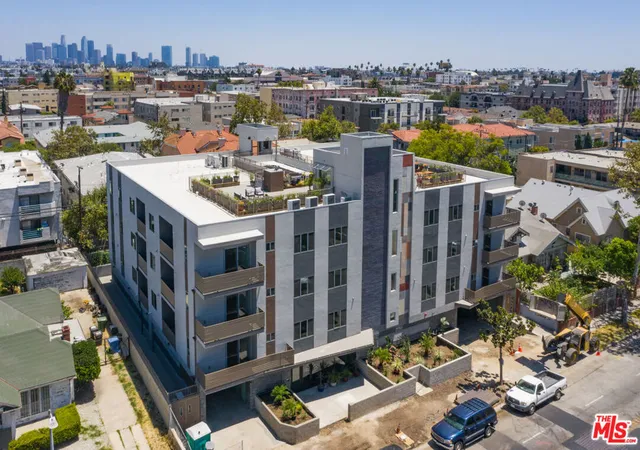 Photo 1 of Condo for sale at 820 S Wilton Pl #306, Los Angeles, CA 90005 | MLS# 26988085 | Listing updated on 2026-09-14
