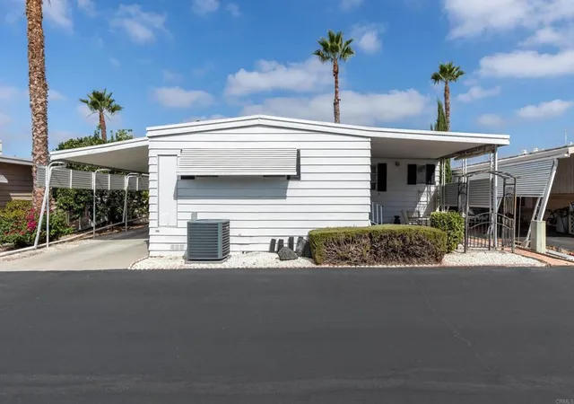Photo 2 of Manufactured home for sale at 718 Sycamore Ave #202, Vista, CA 92083 | MLS# NDP2608626 | Listing updated on 2026-09-14