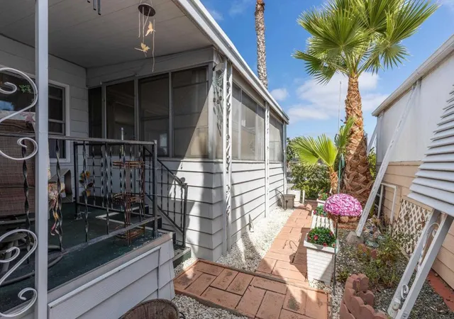 Photo 4 of Manufactured home for sale at 718 Sycamore Ave #202, Vista, CA 92083 | MLS# NDP2608626 | Listing updated on 2026-09-14