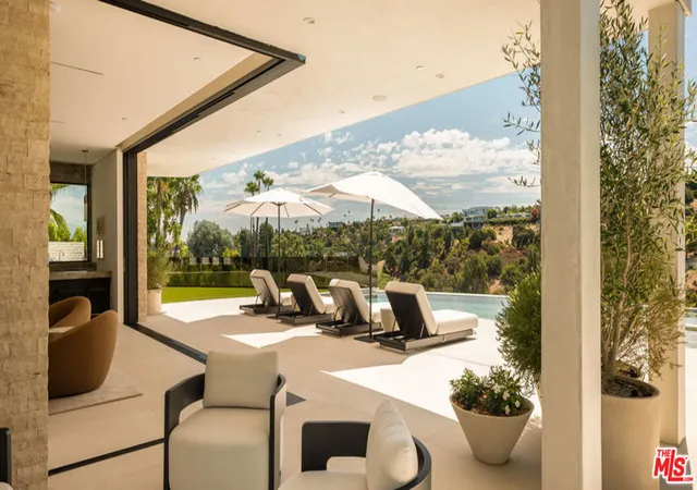 Photo 3 of Mansion for sale at 16988 Strawberry Dr, Encino, CA 91436 | MLS# 26879497 | Listing updated on 2026-09-14