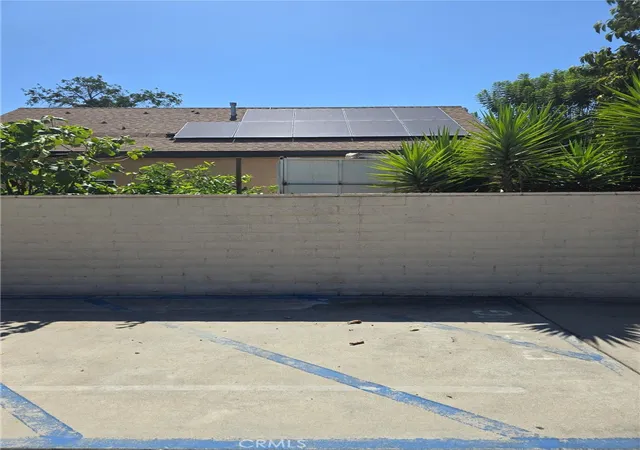 Photo 4 of Single family home for sale at 6754 Palm Ave, Riverside, CA 92506 | MLS# PW26200804 | Listing updated on 2026-09-15