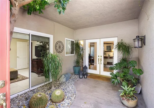 Photo 3 of Single family home for sale at 2621 N Mountain, Claremont, CA 91711 | MLS# CV26201024 | Listing updated on 2026-10-03