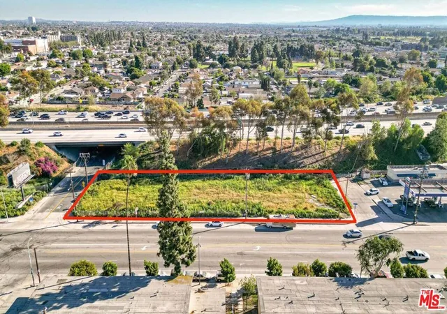 Land for sale at 1422 E Imperial Hwy, Los Angeles, CA 90059 | MLS# 26988179