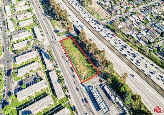 Photo 3 of Land for sale at 1422 E Imperial Hwy, Los Angeles, CA 90059 | MLS# 26988179 | Listing updated on 2026-09-14