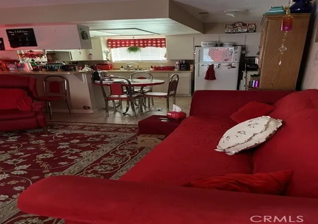 Listing Photo 5 - Condo for sale in building located at 2819 Monterey, Bakersfield, CA 93306