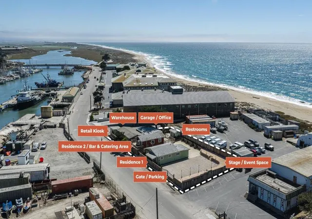 Photo 1 of Multi family home for sale at 75507552 Sandholdt Rd, Moss Landing, CA 95039 | MLS# ML82061210 | Listing updated on 2026-09-15