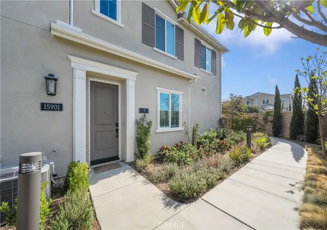 Photo 3 of Condo for sale at 15901 Stresa #7, Fontana, CA 92336 | MLS# IV26197259 | Listing updated on 2026-09-17