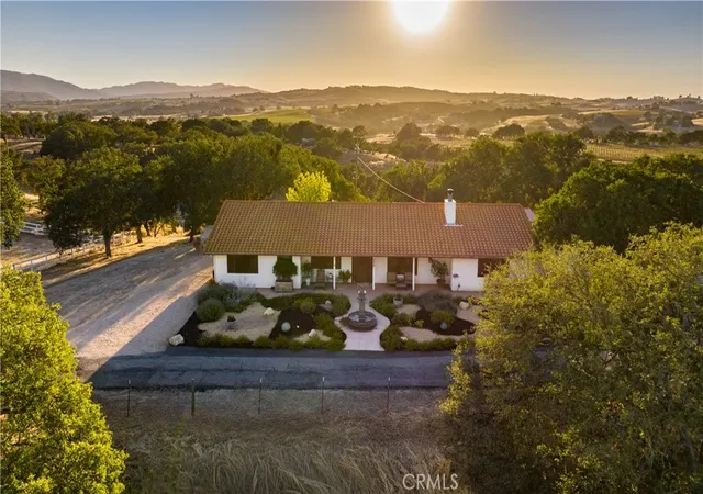 Photo 3 of Single family home for sale at 7485 Monterey, Paso Robles, CA 93446 | MLS# NS26197543 | Listing updated on 2026-09-16