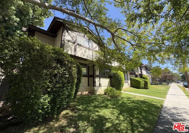 Photo 4 of Multi family home for sale at 425 Linwood Ave #M, Monrovia, CA 91016 | MLS# 26988211 | Listing updated on 2026-09-14