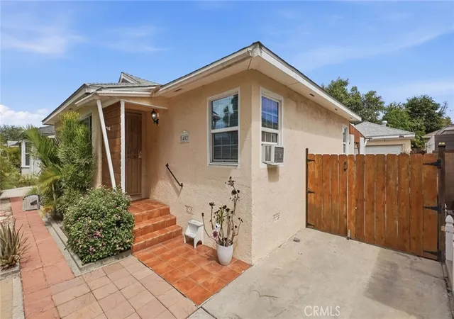 Photo 2 of Single family home for sale at 5402 Coldbrook, Lakewood, CA 90713 | MLS# OC26200244 | Listing updated on 2026-09-30