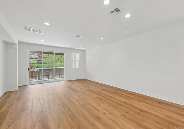 Photo 3 of Townhouse for sale at 4949 Thistle Way, Carlsbad, CA 92008 | MLS# NDP2608632 | Listing updated on 2026-09-15