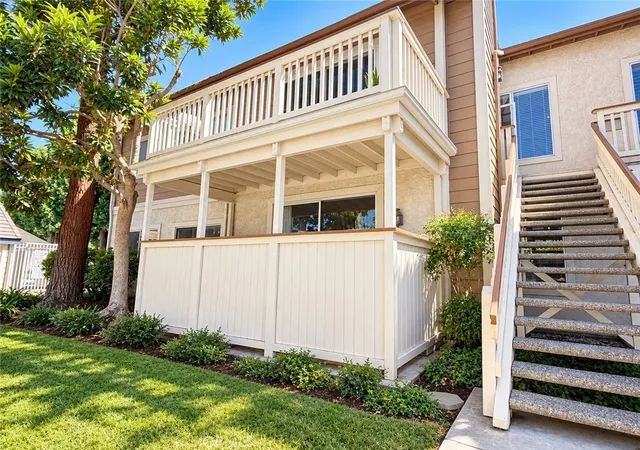 Photo 2 of Condo for sale at 2456 Pleasant Way #A, Thousand Oaks, CA 91362 | MLS# SR26201260 | Listing updated on 2026-09-15