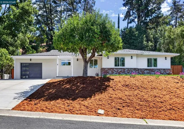Photo 1 of Single family home for sale at 8 Ramona Dr, Orinda, CA 94563 | MLS# 41148220 | Listing updated on 2026-09-21