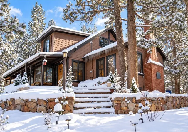 Photo 3 of Single family home for sale at 42795 Cougar, Big Bear Lake, CA 92315 | MLS# IV26200845 | Listing updated on 2026-09-16