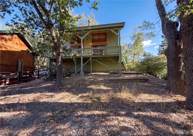 Photo 4 of Single family home for sale at 577 Oak Knoll, Green Valley Lake, CA 92341 | MLS# IV26201312 | Listing updated on 2026-09-15