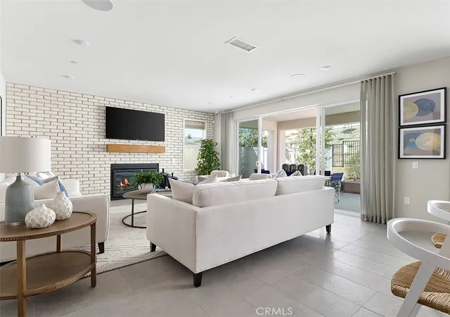 Photo 4 of Single family home for sale at 18156 Aerie Way, Santa Clarita, CA 91350 | MLS# OC26201209 | Listing updated on 2026-09-15