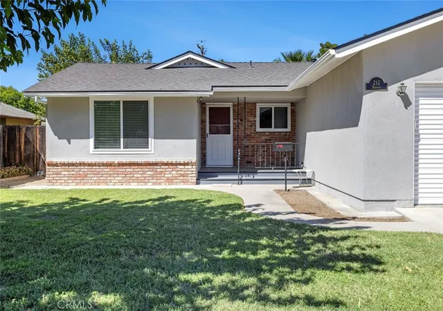 Photo 3 of Single family home for sale at 212 Harvard Ave, Coalinga, CA 93210 | MLS# FR26201012 | Listing updated on 2026-09-15