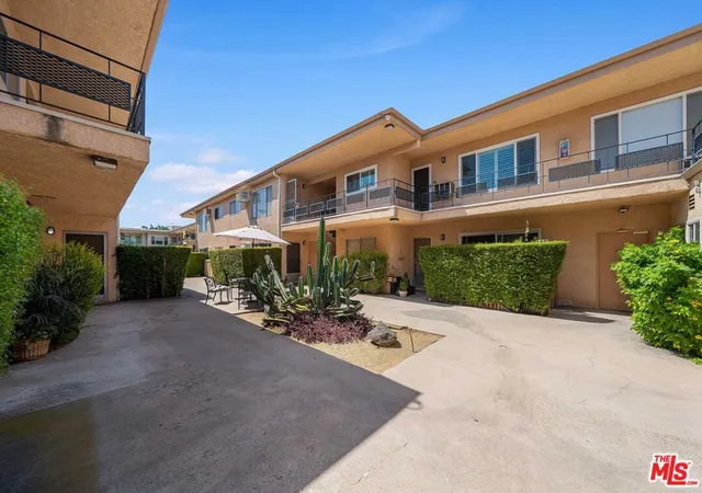 Photo 3 of Condo for sale at 5232 Corteen Pl #20, Valley Village, CA 91607 | MLS# 26988195 | Listing updated on 2026-10-02