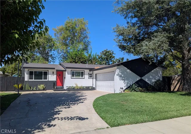 Single family home for sale at 6295 Banner Ct, Riverside, CA 92504 | MLS# IV26201330