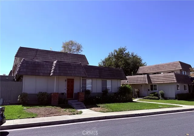 Photo 1 of Single family home for sale at 4728 Larwin Ave, Cypress, CA 90630 | MLS# PW26201283 | Listing updated on 2026-09-15
