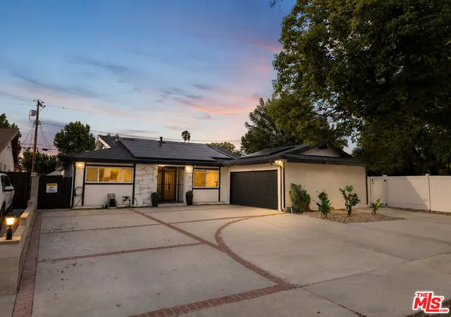 Photo 2 of Single family home for sale at 15829 Tupper St, North Hills, CA 91343 | MLS# 26988273 | Listing updated on 2026-09-14