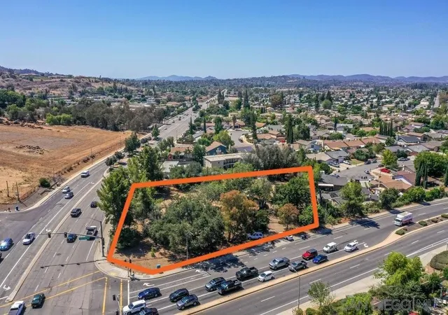 Photo 3 of Single family home for sale at 3129 E El Norte Pkwy, Escondido, CA 92027 | MLS# 260022519SD | Listing updated on 2026-09-15