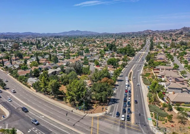 Photo 4 of Single family home for sale at 3129 E El Norte Pkwy, Escondido, CA 92027 | MLS# 260022519SD | Listing updated on 2026-09-15