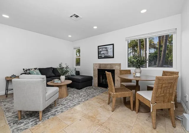 Photo 3 of Townhouse for sale at 277 Elm Ave #B, Imperial Beach, CA 91932 | MLS# PTP2606963 | Listing updated on 2026-09-16
