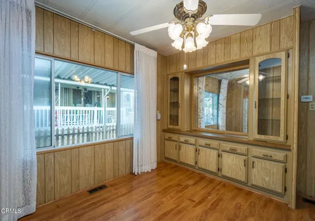Photo 3 of Manufactured home for sale at 1550 Rory Ln #184, Simi Valley, CA 93063 | MLS# V1-38727 | Listing updated on 2026-09-14