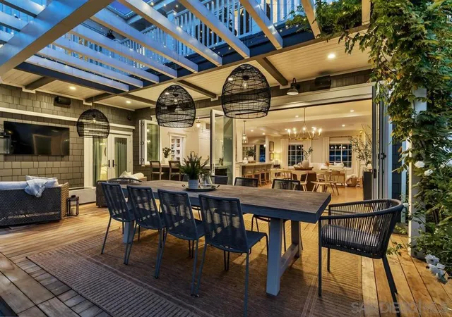 Photo 3 of Single family home for sale at 920 Balboa Ave, Coronado, CA 92118 | MLS# 260022521SD | Listing updated on 2026-09-15
