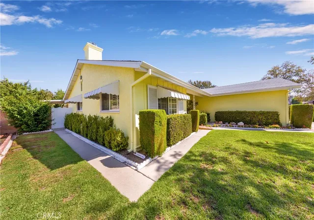 Photo 2 of Single family home for sale at 23321 Bassett St, West Hills, CA 91307 | MLS# SR26198092 | Listing updated on 2026-09-15