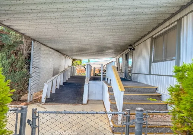 Photo 2 of Manufactured home for sale at 4444 E Ave R #132, Palmdale, CA 93552 | MLS# SR26201267 | Listing updated on 2026-09-14